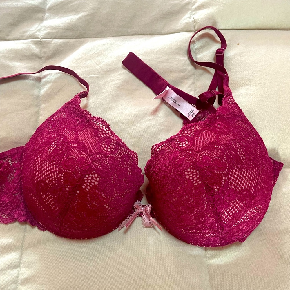 Victoria's Secret Lace bra